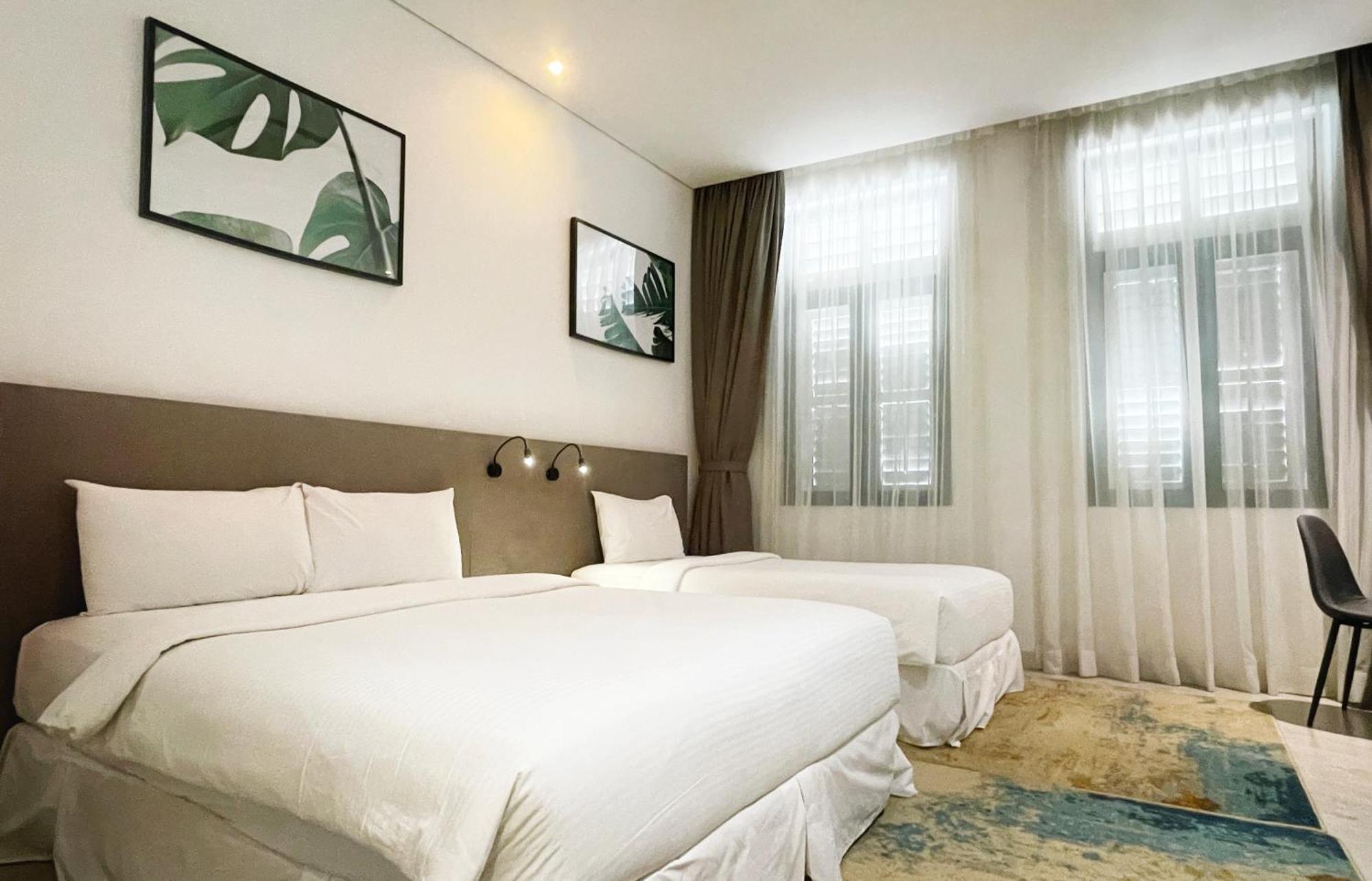 Magazine Vista Hotel Managed By The Ascott Limited George Town Exterior foto